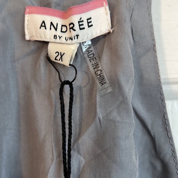 NWT Plus size sequin tank top - Picture 4 of 6